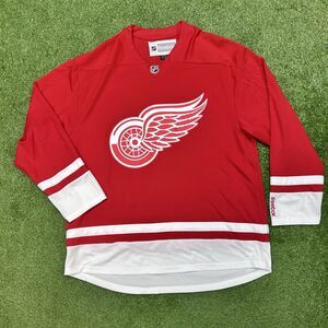 Detroit Red Wings Reebok NHL Hockey Jersey Mens Size Large